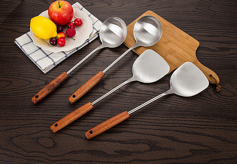 KITCHEN WARE